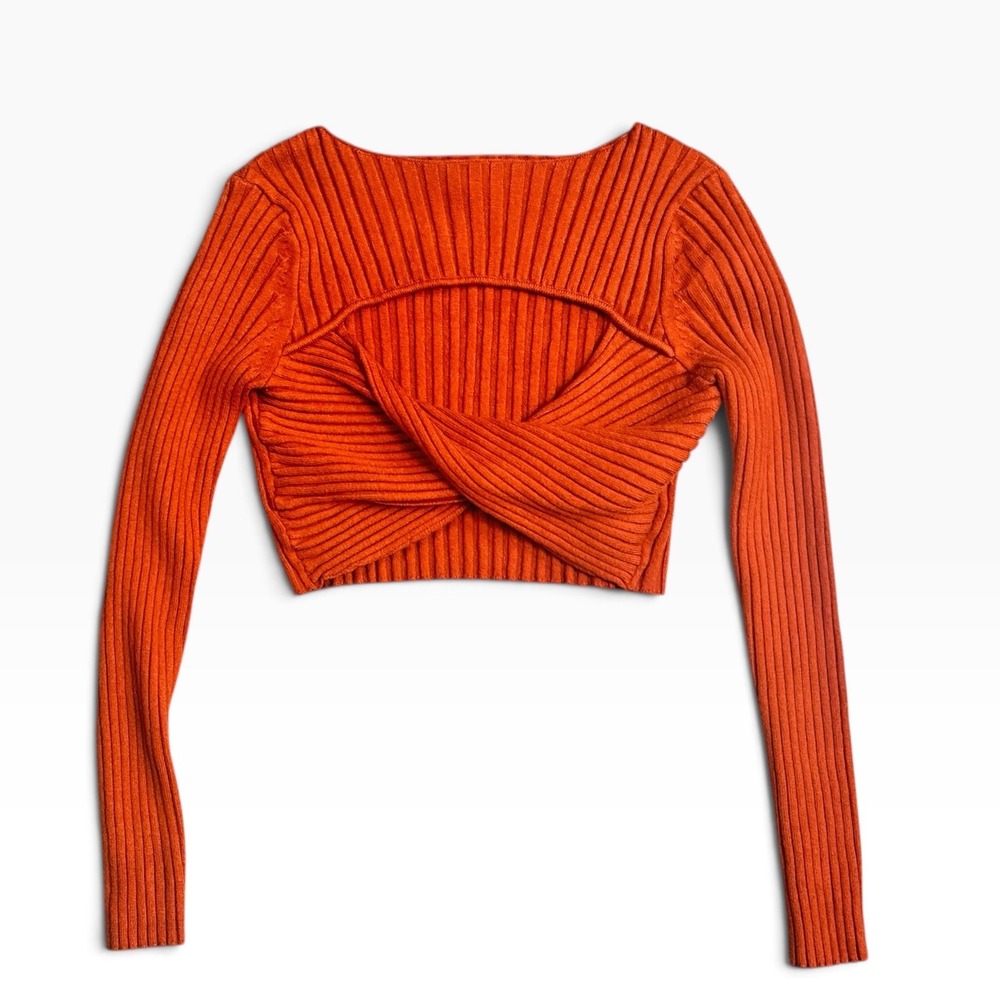 Urban Outfitters Orange Ribbed Twist Front Cutout Crop Top Long Sleeve Medium